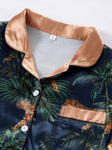 Pijamas al por mayor para mujer, conjunto de dos piezas de primavera y otoño, <span class=keywords><strong>cárdigan</strong></span> de manga corta con solapa, estilo informal, con estampado de dibujos animados, para uso doméstico. - Product Image 2
