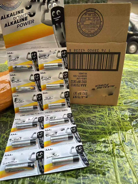 PICELL Hight Quality OEM AA AAA LR03 LR6 Size Battery China Factory Supplier Wholesale 1.5v Alkaline Battery