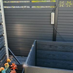 Bền <span class=keywords><strong>WPC</strong></span> Snap-cùng nhau hàng rào với lõi rắn và khung nhôm cho vật nuôi và trẻ em an toàn - Product Image 4