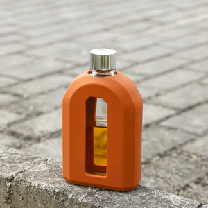 Portable poignée ferme bords incurvés protecteur Silicone cuir manchon verre hanche flacon pour la russie Bloemenbier Cadence <span class=keywords><strong>Corsair</strong></span> - Product Image 1