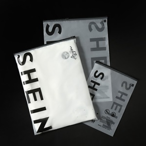 Tùy chỉnh phân hủy sinh học mờ mờ <span class=keywords><strong>Ziplock</strong></span> Nắp kéo nhựa bao bì Poly Zip khóa dây kéo túi với logo cho quần áo - Product Image 5