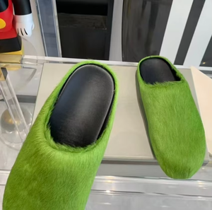 Sneakers de luxe de haute qualité pour hommes et femmes, pantoufles en fourrure, semelles épaisses en caoutchouc, pantoufles confortables pour l'extérieur, chaussures décontractées - Product Image 5