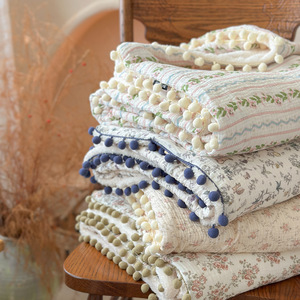 Manta coreana linda <span class=keywords><strong>de</strong></span> poliéster 100% <span class=keywords><strong>de</strong></span> forro polar coral para cama, mantas al por mayor para sofá y cama - Product Image 1