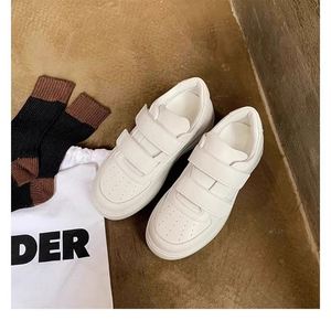 Zapatillas Blancas con Plataforma y Correa Mágica para Mujer, Novedad 2026, Zapatillas Casuales Versátiles con Aumento de Altura para Estudiantes - Product Image 5