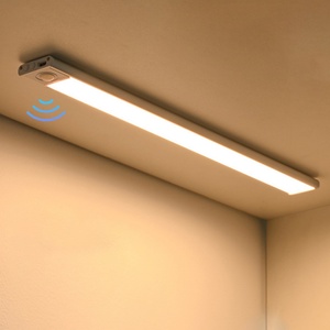 Luces LED para Debajo del Gabinete, Sensor de Movimiento Nocturno, Espejo de Baño con Luz LED, 3 Temperaturas de Color, Atenuación Suave, Sin Parpadeo, CE/FCC/RoHS - Product Image 1