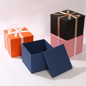 Cajas <span class=keywords><strong>de</strong></span> Regalo Decorativas Premium <span class=keywords><strong>para</strong></span> <span class=keywords><strong>San</strong></span> Valentín, Navidad y Aniversarios, Cajas <span class=keywords><strong>de</strong></span> Regalo <span class=keywords><strong>de</strong></span> Papel <span class=keywords><strong>de</strong></span> Lujo Reutilizables - Product Image 2