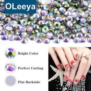 คริสตัลเรซิ่นแบบแบนสีเงิน AB แพ็คเกจใหญ่ ยี่ห้อ OLeeya สำหรับตกแต่งเล็บ ไม่ต้องใช้ความร้อน - Product Image 1
