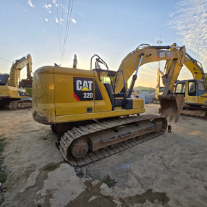 เครื่องขุดตีนตะขาบตีนตะขาบสำหรับแมว320 20ตันชิ้นส่วนเครื่องยนต์หลัก - Product Image 1