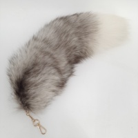 Porte-clés pour femme avec pendentif gland queue de renard porte-clés en cuir véritable fourrure pour ceinture de sac doux et élégant