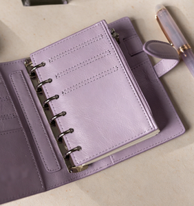 Carpeta de Anillas A7/A8 de Cuero PU Morado con Logotipo Personalizado, Cartera, Funda para Cuaderno de Hojas Sueltas, <span class=keywords><strong>Agenda</strong></span> con Múltiples Ranuras para Tarjetas - Product Image 4