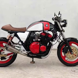 Venta Directa de Fábrica, Motocicleta Usada con Motor de Tres Cilindros en Línea CP3, Refrigerado por Agua, Combustible Gasolina, Comparable con un Auto Nuevo - Product Image 3