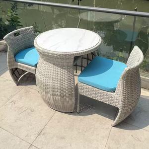 Ensemble de salon de jardin en rotin tressé moderne et durable pour extérieur, avec table et chaises rembourrées, 4 pièces pour balcon - Product Image 6