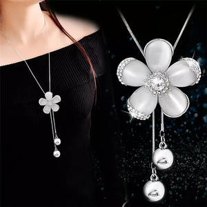 Mode Temperament Kleding Accessoires Lange Trui Keten Hanger Ketting Kristal Bloem Kwastje Ketting - Product Image 2
