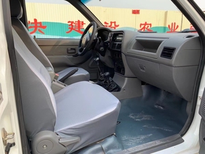 Pick-up double cabine <span class=keywords><strong>4x4</strong></span> personnalisé d'<span class=keywords><strong>occasion</strong></span>, 2.5L 121 ch diesel - Product Image 6