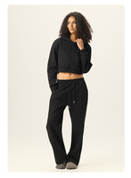 Survêtement pour femme à col montant et demi-zip, style américain Clean Fit, sweat-shirt court et tendance pour fille branchée et pantalon taille haute à cordon de serrage