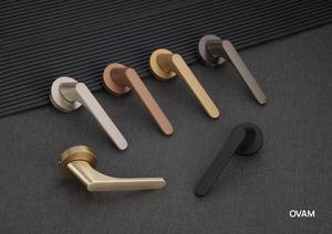Ensemble de serrures de porte intérieures modernes minimalistes de luxe léger, poignée à levier premium, loquet silencieux, kit de quincaillerie pour bureau et école - Product Image 2