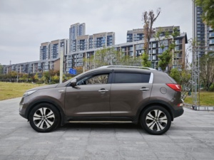 <span class=keywords><strong>Kia</strong></span> <span class=keywords><strong>Sportage</strong></span> <span class=keywords><strong>2012</strong></span> 2.0L automatique 2WD NAVI adulte conduite à gauche R18 pneu à vendre à bas <span class=keywords><strong>prix</strong></span> - Product Image 3