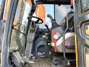 Excavadora de Ruedas Hyundai HW60 Usada, Mini Excavadora Hidráulica de 6 Toneladas con Accesorio de Barrena, Accesorio de Pulgar, Martillo Rompedor, Certificación CE - Product Image 6