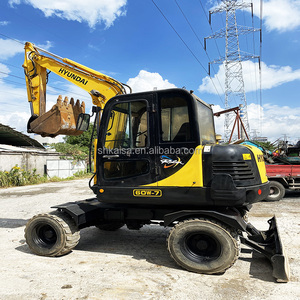Gebruikte <span class=keywords><strong>Hyundai</strong></span> 60W-7 <span class=keywords><strong>Mini</strong></span> Graafmachine Op Wielen 0.5M Bakcapaciteit Flexibele Technische Constructie (Motorversnellingsbak Pomplager) - Product Image 5