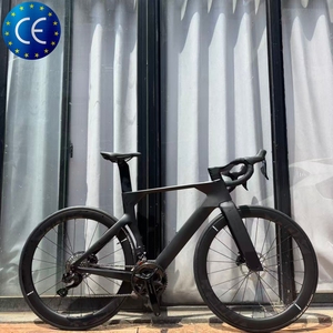 Vélo de route <span class=keywords><strong>a</strong></span>érodynamique en fibre de carbone Shi Mano 105 OEM KOZO 2 700C & Spécifications Frein à disque hydraulique Vélo de course léger Vélo super léger - Product Image 1