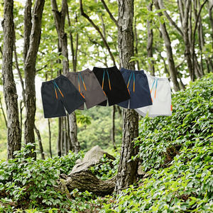 กางเกงขาสั้นผู้ชายเอวสูงผูกเชือก ผ้าฝ้ายเนื้อแน่น มีกระเป๋า บริการ OEM ปรับแต่งได้ สไตล์ลำลอง ใส่สบาย เหมาะสำหรับเล่นกีฬา วิ่ง และออกกำลังกาย - Product Image 3