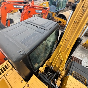 Excavatrice hydraulique sur chenilles d'occasion, importée, à faible nombre d'heures de fonctionnement, pour grands projets d'ingénierie - Product Image 3