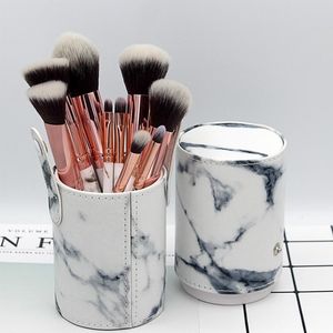 Brochas de maquillaje Juego de brochas de maquillaje de mármol profesional Cerdas sintéticas naturales suaves Tubo de aluminio grueso Almacenamiento personalizado <span class=keywords><strong>Cas</strong></span> - Product Image 3