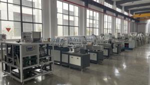 Machine à fabriquer des pailles en papier pour boissons à grande vitesse à bas <span class=keywords><strong>prix</strong></span> pour pailles de blé, sucettes, décoration de gâteaux au <span class=keywords><strong>chocolat</strong></span>, lait - Product Image 2