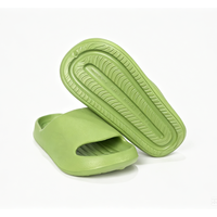 Pantoufles pour enfants en gros – Commandes annulées pour le distributeur bolivien – Conteneur mixte de pantoufles neuves en stock usine