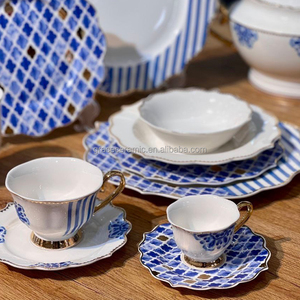 Sang Trọng Cá Nhân Thiết Kế Mới Xương Trung Quốc Bộ Đồ Ăn Bằng Gốm Đặt Bữa Ăn Tối Tấm 24Pcs Hoa Bộ Đồ Ăn Đặt Với Vàng Xử Lý - Product Image 5