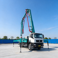 Camion pompe à béton diesel mobile de 37 mètres avec système hydraulique ouvert à roulements, 31,5 MPa, productivité de 68 m/h