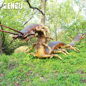 โมเดลแมลงสาบยักษ์เคลื่อนไหวได้สำหรับตกแต่งภายใน ดีไซน์โลหะทนทาน เหมาะสำหรับโรงเรียน อนุบาล ศูนย์ดูแลเด็ก สนามบินสาธารณะ และห้างสรรพสินค้า - Product Image 1