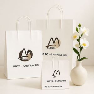 ถุงของขวัญกระดาษพิมพ์โลโก้ตามสั่ง สำหรับใส่สินค้าและเสื้อผ้า ขายส่ง - Product Image 4