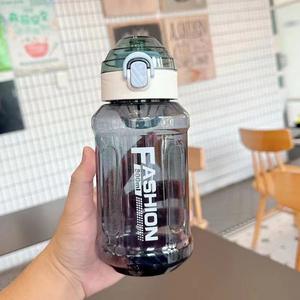 แก้วน้ำพีซีความจุขนาดใหญ่ ทนความร้อนสูง พกพาสะดวก พร้อมฟิลเตอร์กรองชา ฝาปิดแบบกดปุ่ม ดีไซน์สร้างสรรค์ ป้องกันการตกกระแทก เหมาะสำหรับกิจกรรมกลางแจ้งและออกกำลังกาย - Product Image 6