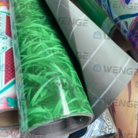 Vente en gros d'usine, rouleau de moquette pour sol, épaisseur 0,32 mm 0,35 mm, revêtement de sol en vinyle PVC antidérapant