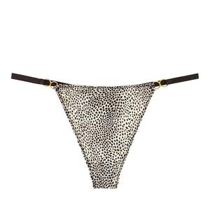 Braguitas clásicas sexys de talle bajo para mujer, con patrón de encaje, cinturilla delgada, tejido sin costuras, de seda helada, cómodas y ligeras. - Product Image 3