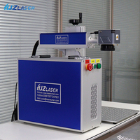 Machine de marquage laser portable à commande séparée, montage flexible, alimentation directe, gravure de codes QR et codes-barres, vitesse rapide, longue durée de vie