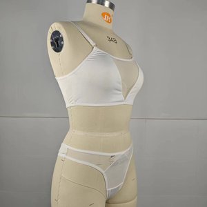 เซ็ตชุดชั้นในสองชิ้นชุดชั้นในตาข่ายระบายอากาศสีขาวระบายอากาศได้ดีดีไซน์กลวง - Product Image 6