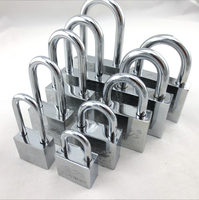 Cadenas à clé carré chromé