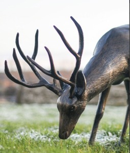 Reno de bronce de pie, artesanías de Metal, escultura de jardín de granja y modelo de obra maestra, estatua de Reno de Navidad a la moda para exteriores - Product Image 3