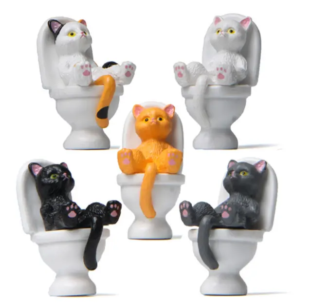 Dekorasi figur lanskap kartun meja kucing toilet berbaring di toilet seri toilet