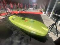 Jetfly 02 OEM ODM Carbon Fiber Power Jetboard avec télécommande 72V Electric Battery Water Jet Surfboard