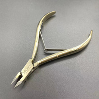 Pince à cuticules vietnamienne professionnelle D501 outil de coupe facile à utiliser pour enlever les cuticules des ongles pour les doigts recommandé pour les manucures