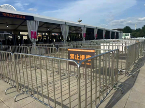 รั้วกั้นฝูงชนแบบกำหนดเอง ขนาด 2x1.2 เมตร สำหรับงานเทศกาล รั้วกั้นชั่วคราว ควบคุมฝูงชน - Product Image 6