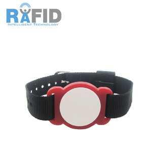 สายรัดข้อมือ RFID อิเล็กทรอนิกส์ ไนลอน ABS สีต่างๆ พร้อมหน้าปัดแสดงรหัส ไม่ต้องสัมผัส แข็งแรง ทนทานต่อการตกกระแทก กันน้ำ รุ่น AM-2 จุได้ 512 ชิ้น - Product Image 2
