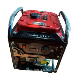 เครื่องกำเนิดไฟฟ้าเบนซินแบบพกพา 2.5KW 220V ระบายความร้อนด้วยอากาศ สตาร์ทด้วยระบบดึงกลับ สำหรับใช้ในบ้าน ธุรกิจ และกลางแจ้ง - Product Image 4