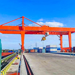 Grue à portique automatisée à conception avancée montée sur <span class=keywords><strong>rail</strong></span> pour la manutention de conteneurs - Product Image 1