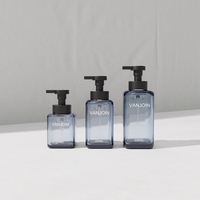 Distributeur de savon en verre dépoli de 250ml à 500ml avec manchon en silicone Récipient de savon liquide plat rechargeable avec flacon à pompe à mousse