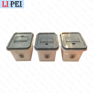 Urna de votación electoral de plástico translúcido de alta calidad y resistente con cerradura para <span class=keywords><strong>elecciones</strong></span> en África - Product Image 4