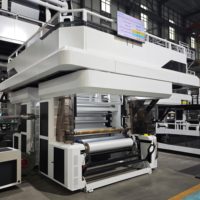Machine de coextrusion de film soufflé à trois couches ABC avec anneau d'air automatique et testeur d'épaisseur en ligne